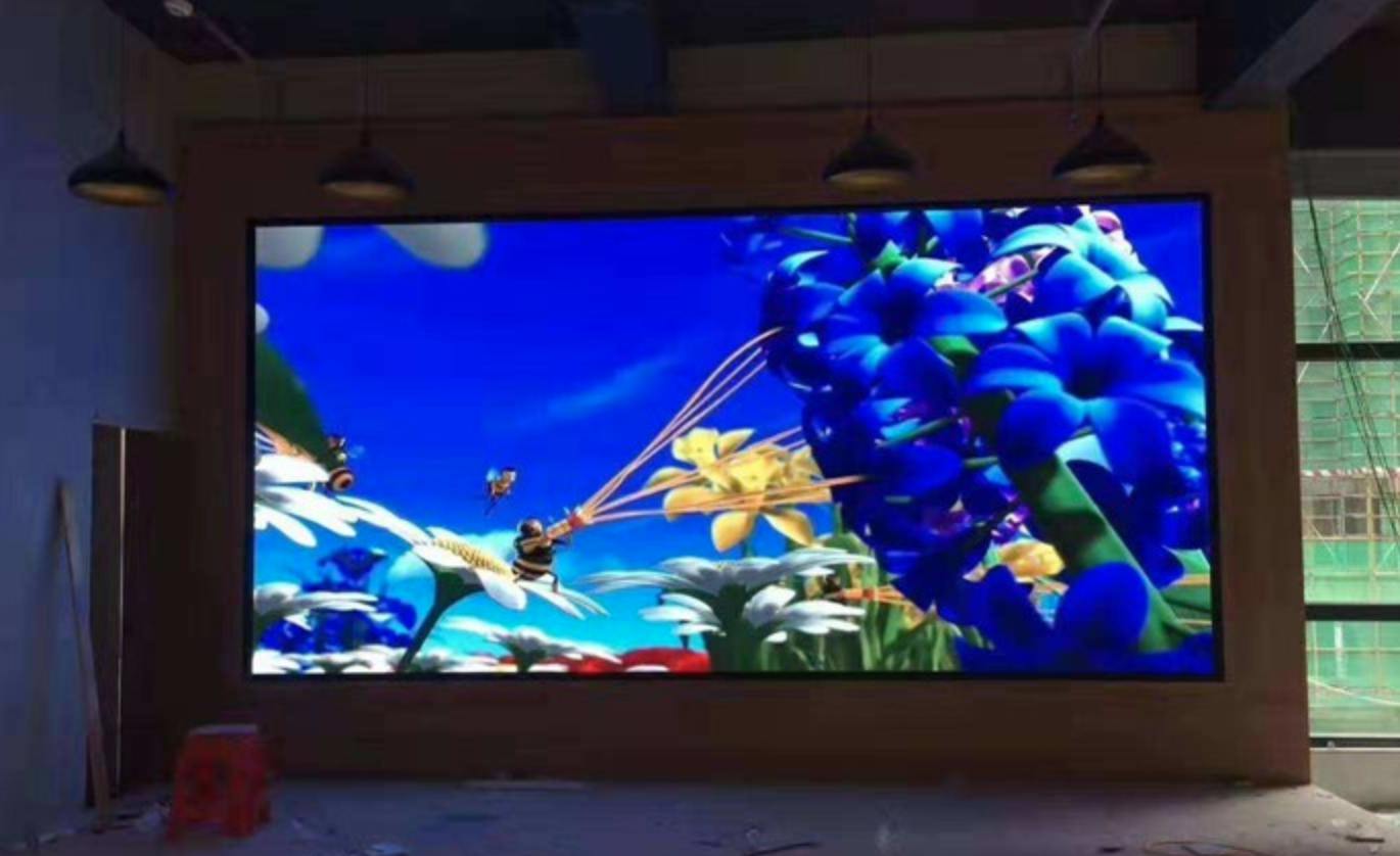 裸眼3dled显示屏能当电视用吗？？？？？？？和通常屏幕有什么区别？？？？？？？